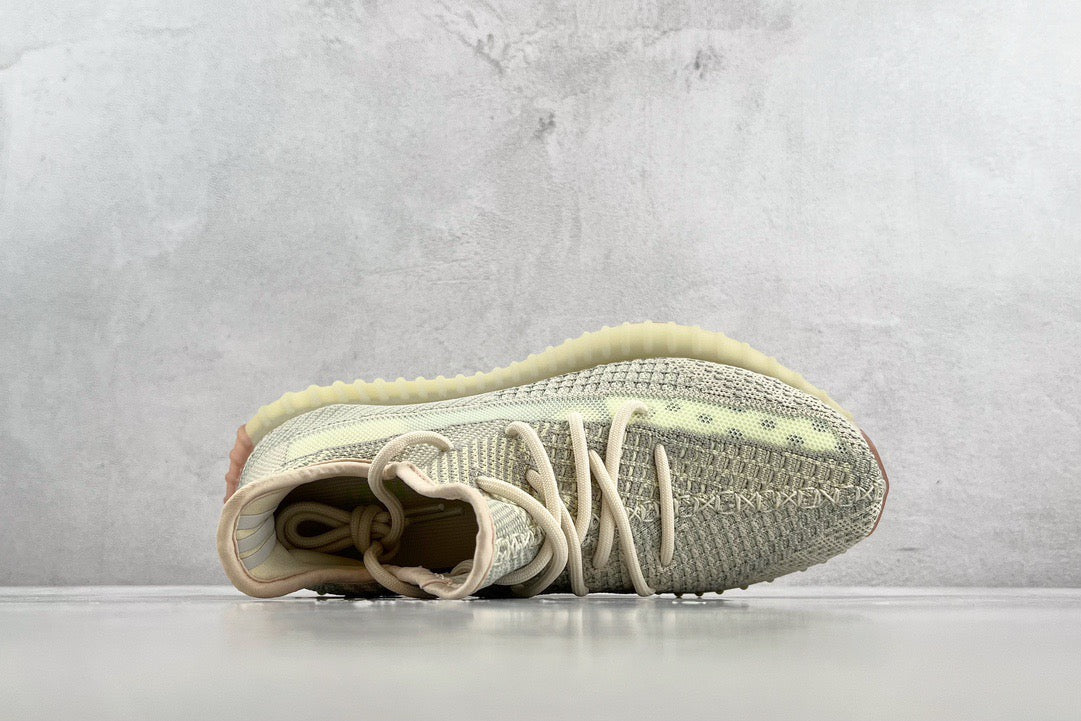 YEEZY Shoes? Yeezy Boost 350 V2 Premium Designer Casual Shoes