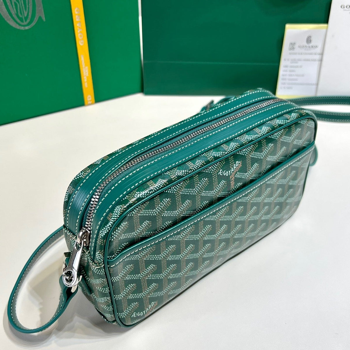Wallets? Goya Cap Vert Bag Elegant Everyday Leather Wallet
