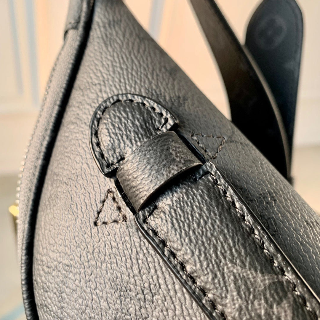 Louis Vuitton Bags? Louis Vuitton Lou Discovery Bumbag Luxury Designer Leather Handbag