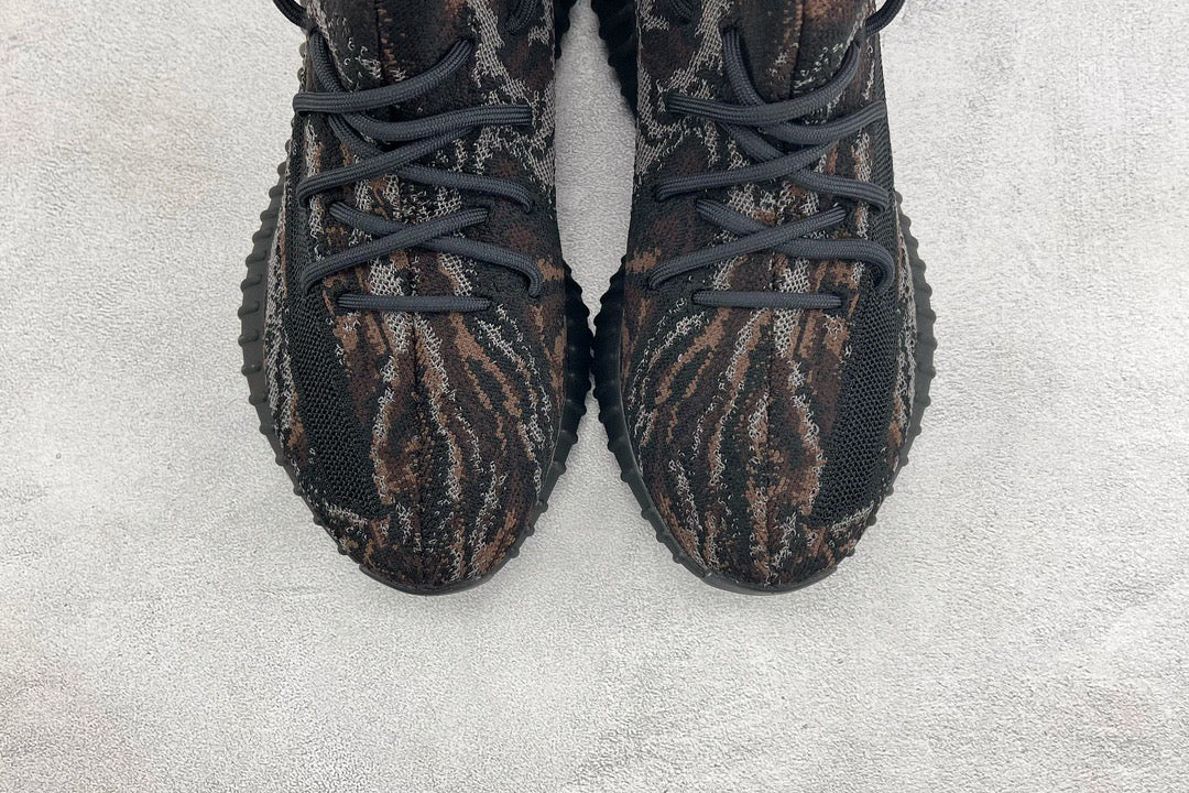 YEEZY Shoes? Yeezy Boost 350 V2 Premium Designer Casual Shoes