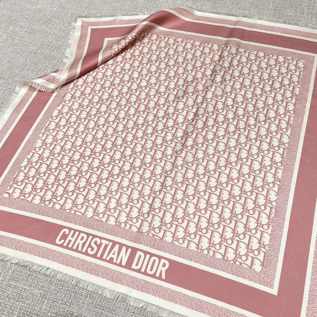 Dior Accessories? Dior Scarve Luxury Designer Fashion Accessory