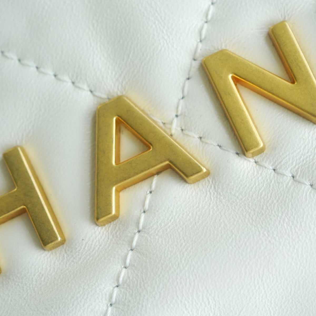Chanel Wallets? Chanel 22 Bag Compact Luxury Card Wallet
