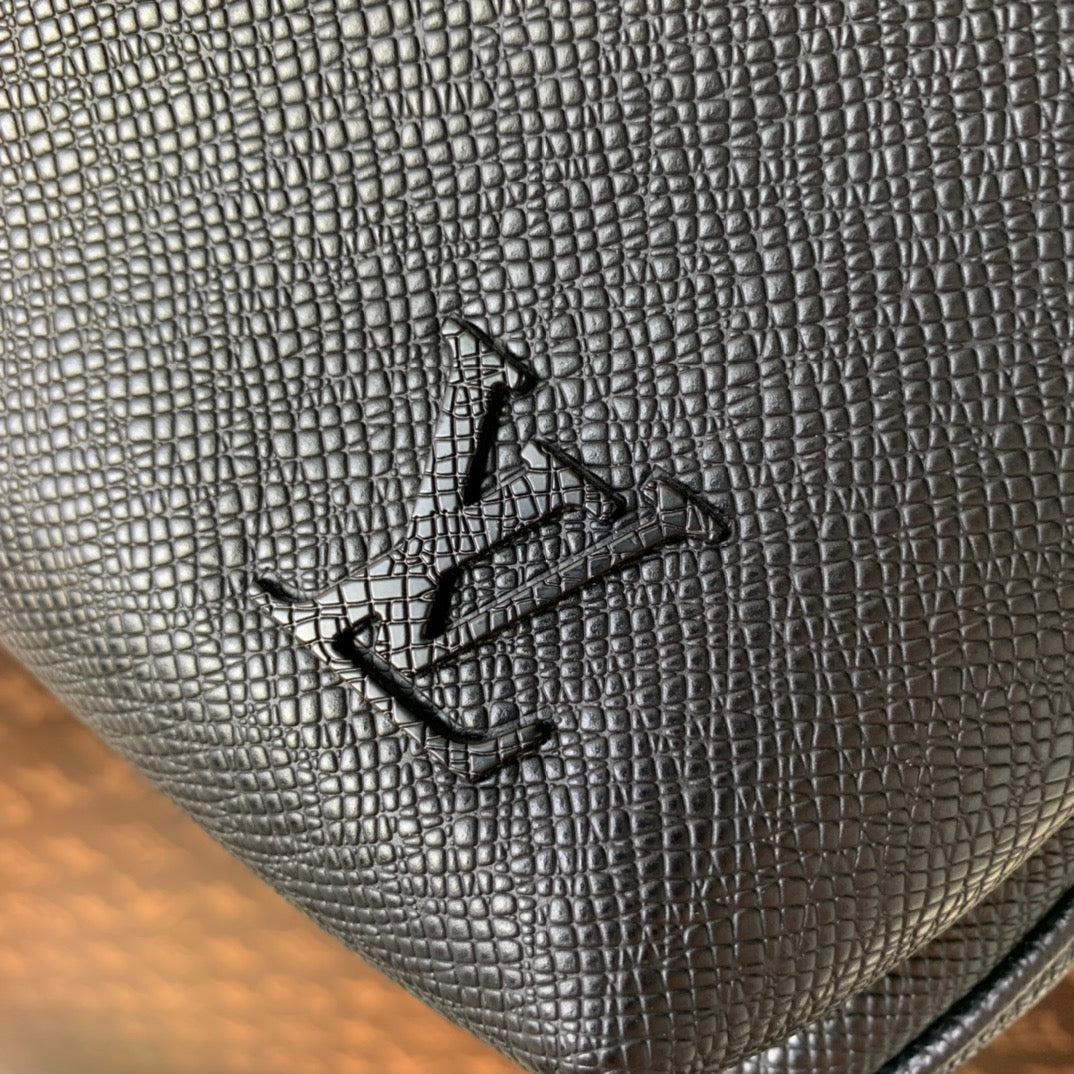 Louis Vuitton Wallets? Louis Vuitton Lou Avenue Sling Bag Premium Leather Designer Wallet