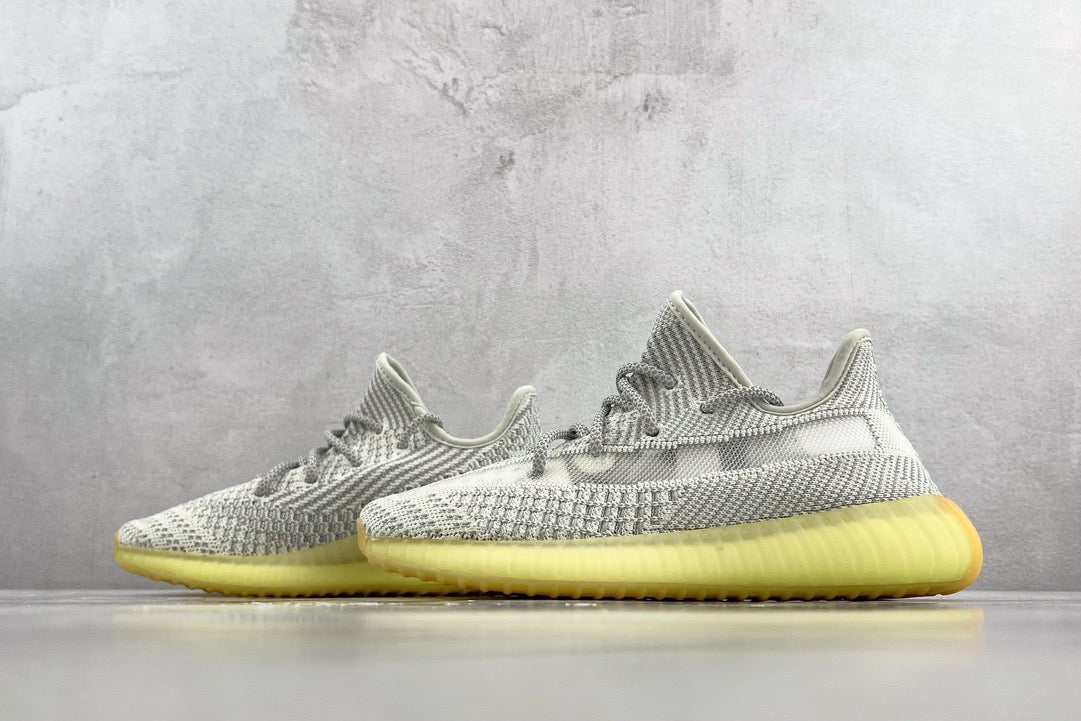 YEEZY Shoes? Yeezy Boost 350 V2 Premium Designer Casual Shoes