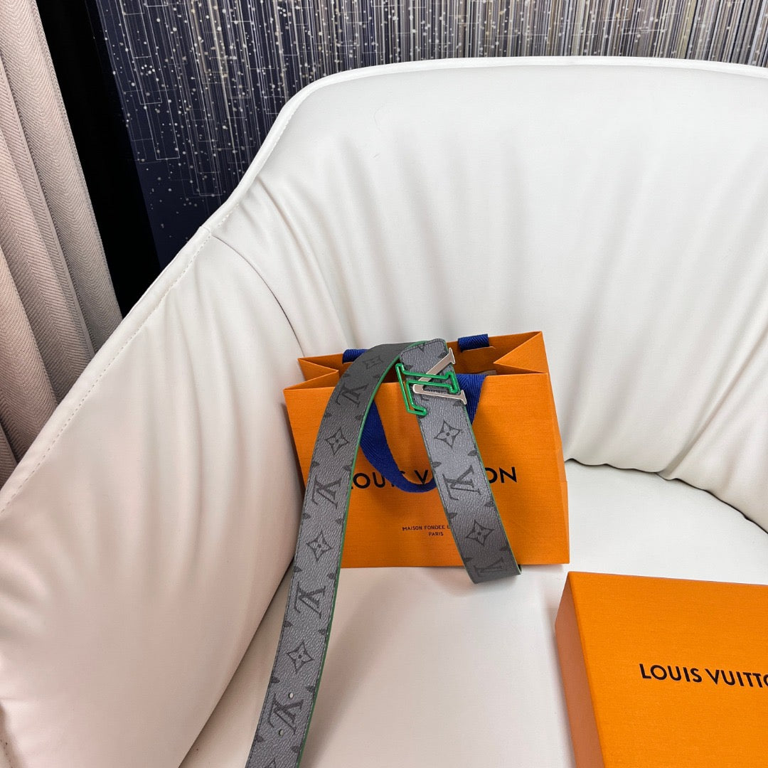 Louis Vuitton Belts? Louis Vuitton Lou Belt Classic Everyday Designer Belt