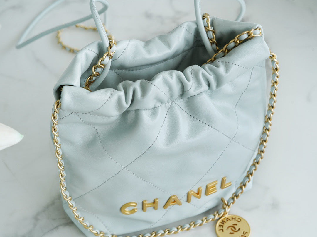 Chanel Wallets? Chanel 22 Bag Compact Luxury Card Wallet