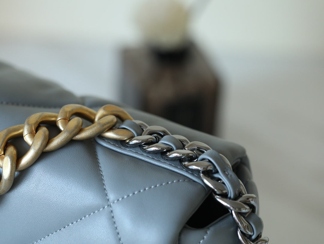 Chanel Wallets? Chanel 19 Bag Premium Leather Designer Wallet