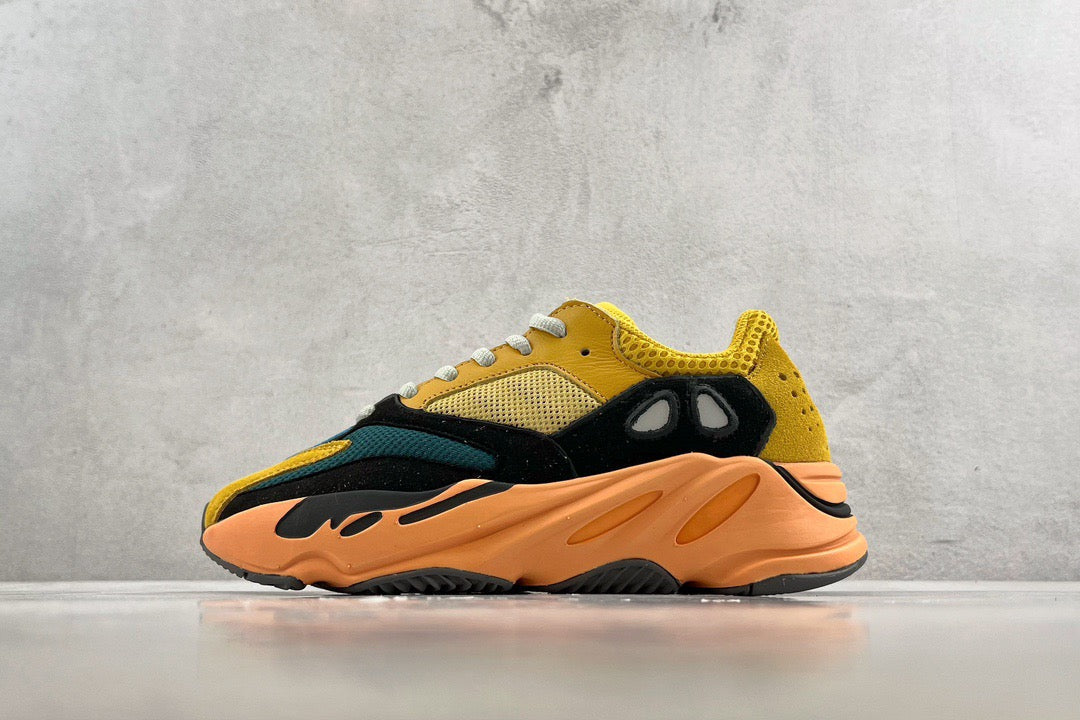 YEEZY Shoes? Yeezy Boost 700 Premium Designer Casual Shoes