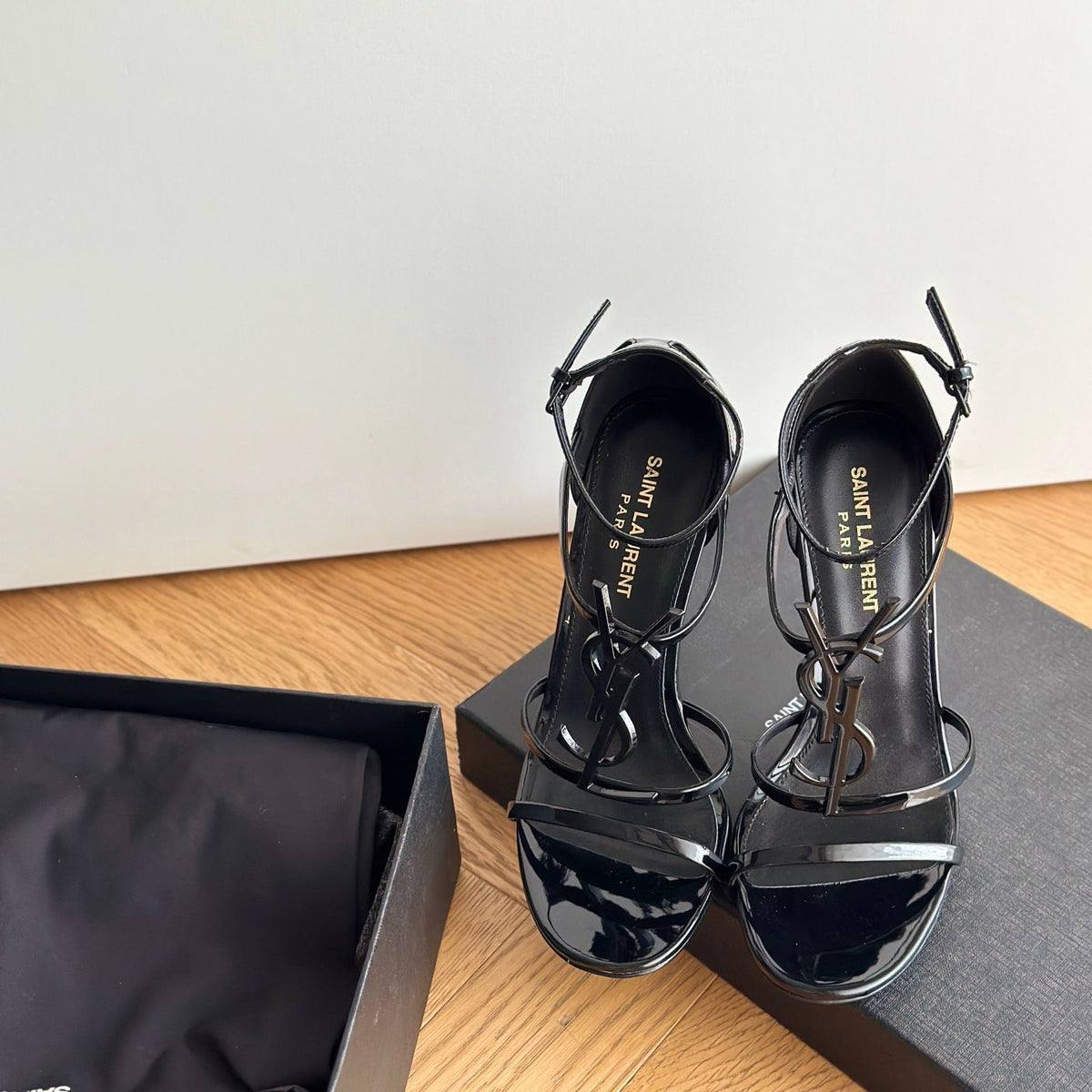 Saint Laurent Shoes? Saint Laurent Heels Premium Designer Casual Shoes