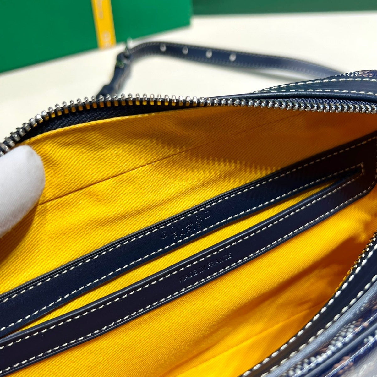 Wallets? Goya Cap Vert Bag Elegant Everyday Leather Wallet