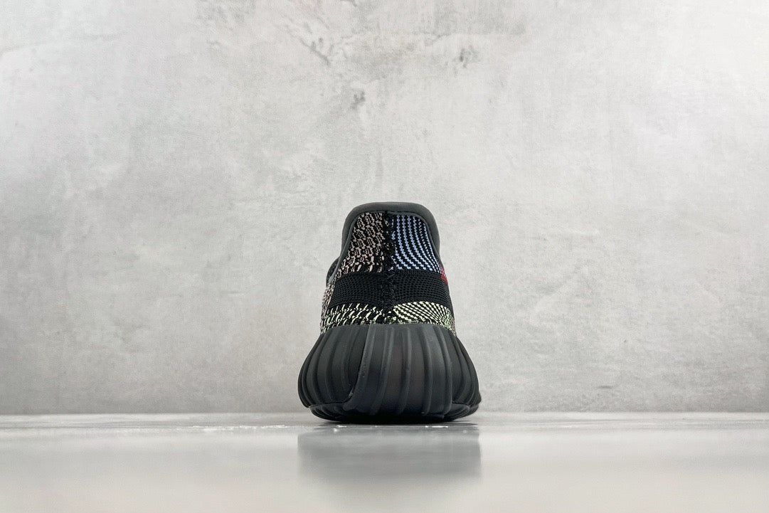 YEEZY Shoes? Yeezy Boost 350 V2 Luxury Lifestyle Designer Footwear