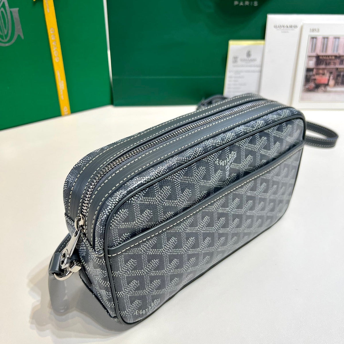 Wallets? Goya Cap Vert Bag Compact Luxury Card Wallet