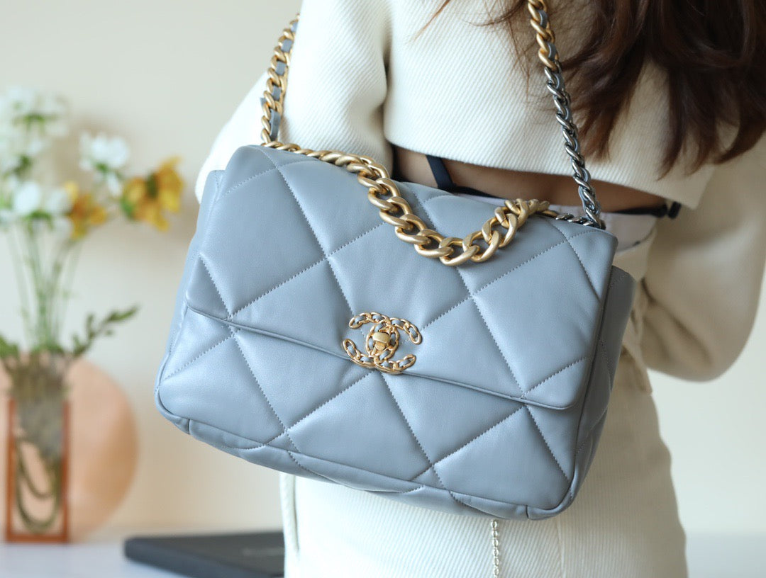 Chanel Wallets? Chanel 19 Bag Premium Leather Designer Wallet