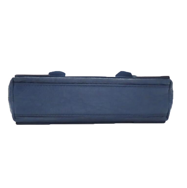 Sorvelin3 elegant leather Luxury Item top view