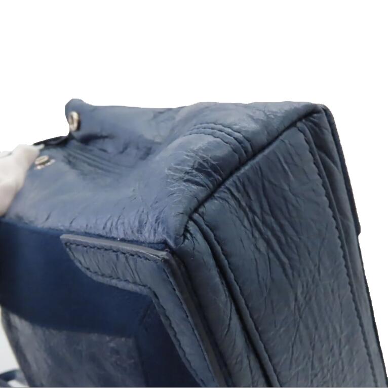 Sorvelin3 elegant leather Luxury Item top view