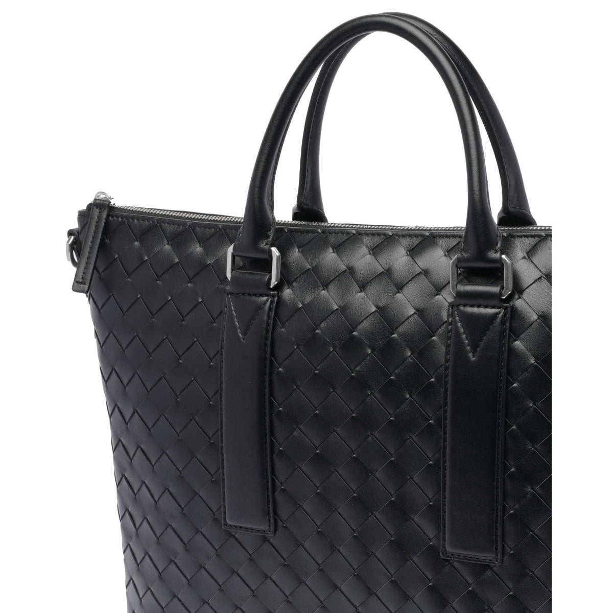 Close-up of Bottega Veneta totes hardware and fine stitching