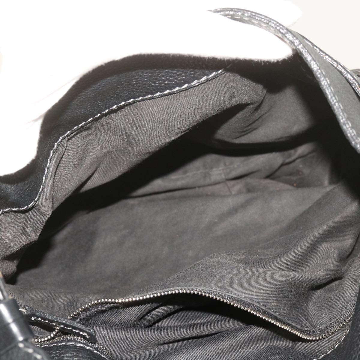 Yolvantix elegant leather Shoulder Bag back view