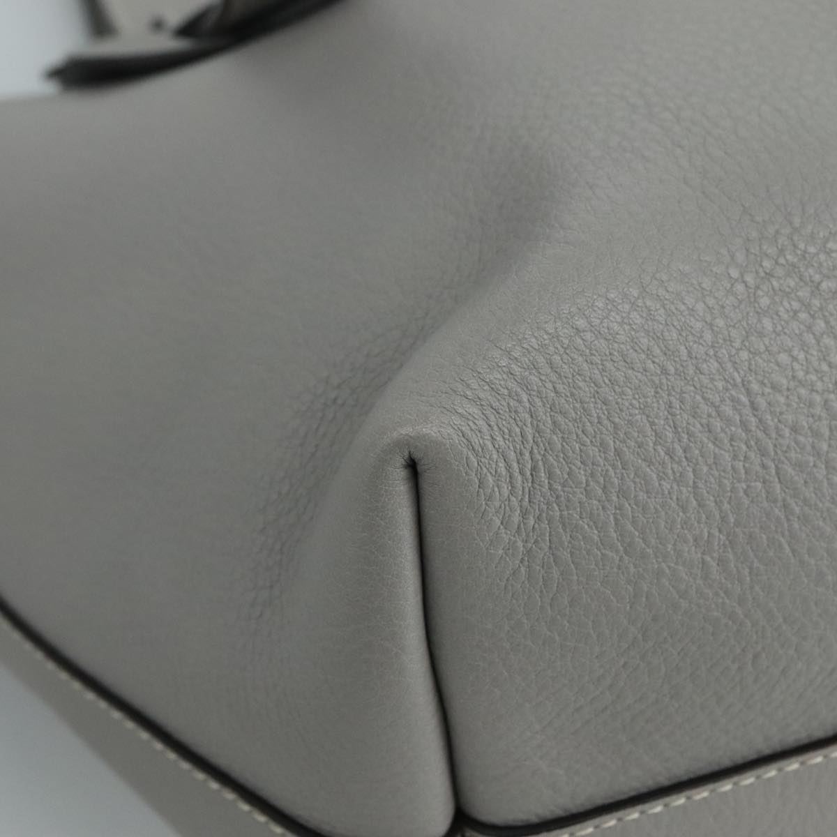 Criselune elegant leather Tote Bag interior detail
