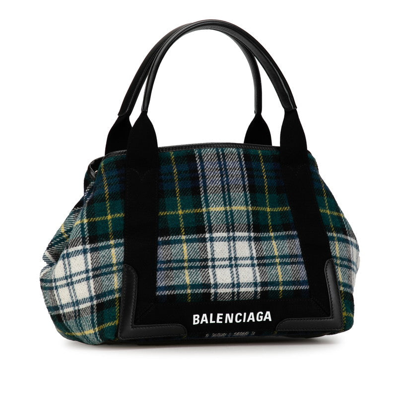 Belvanoria elegant leather Luxury Bag interior detail