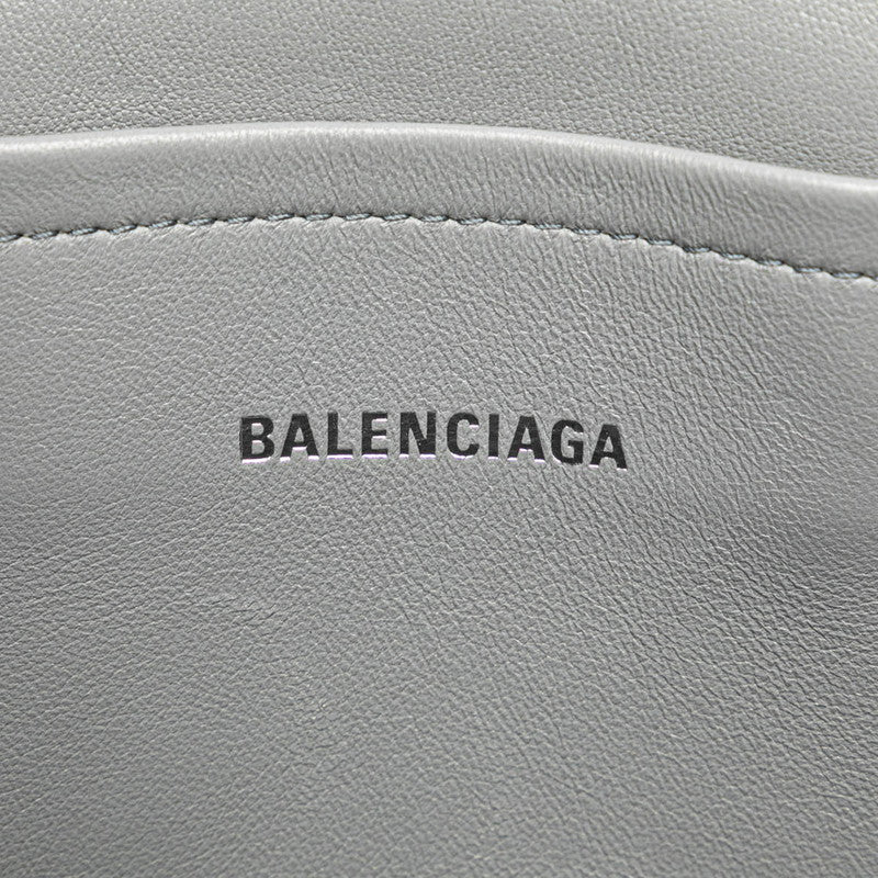 Aurembras elegant leather Luxury Bag close-up detail