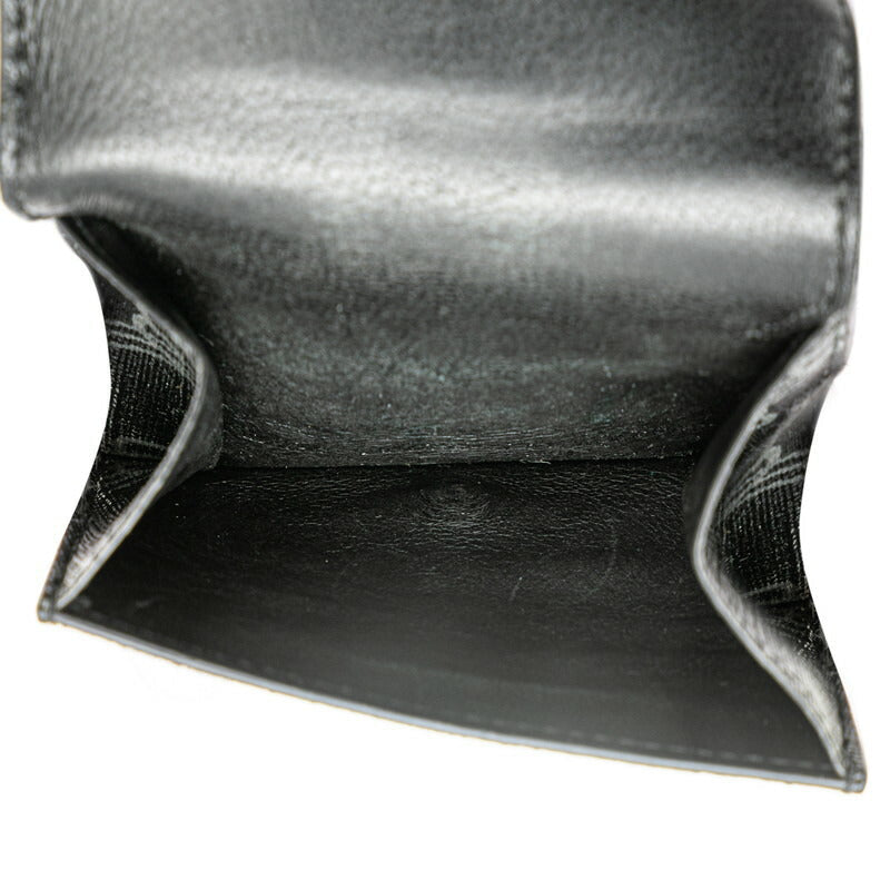 Solvorus elegant leather Luxury Item close-up detail