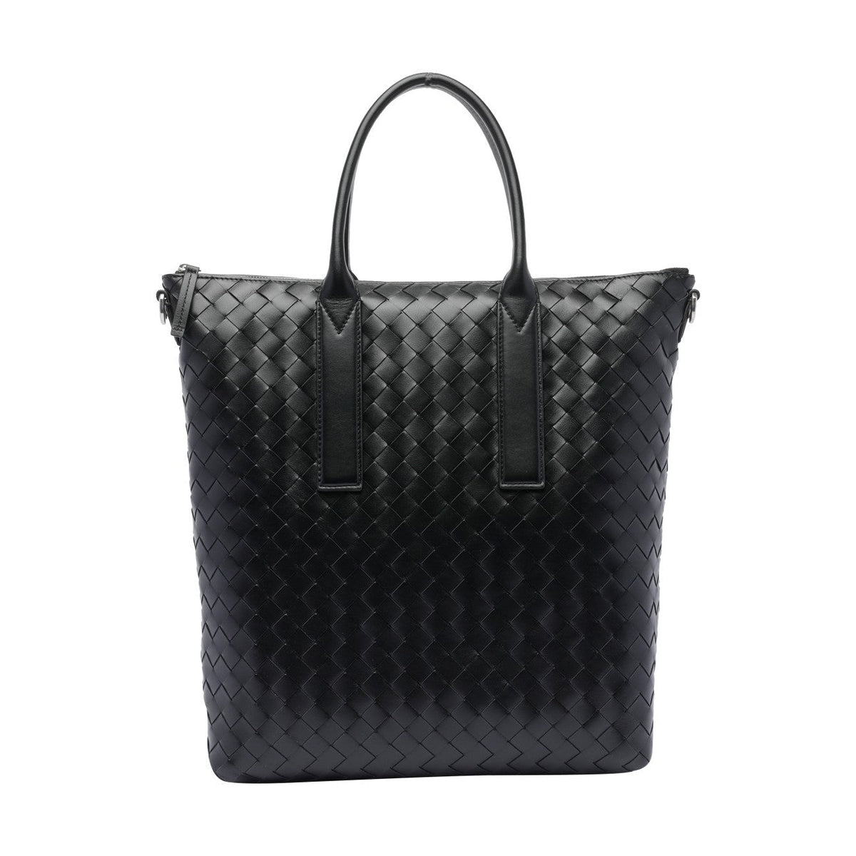 Bottega Veneta totes luxury designer piece front view