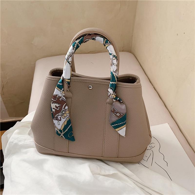 Shelly Mason Women's Tote Bag – luxury designer bag at Bellvora