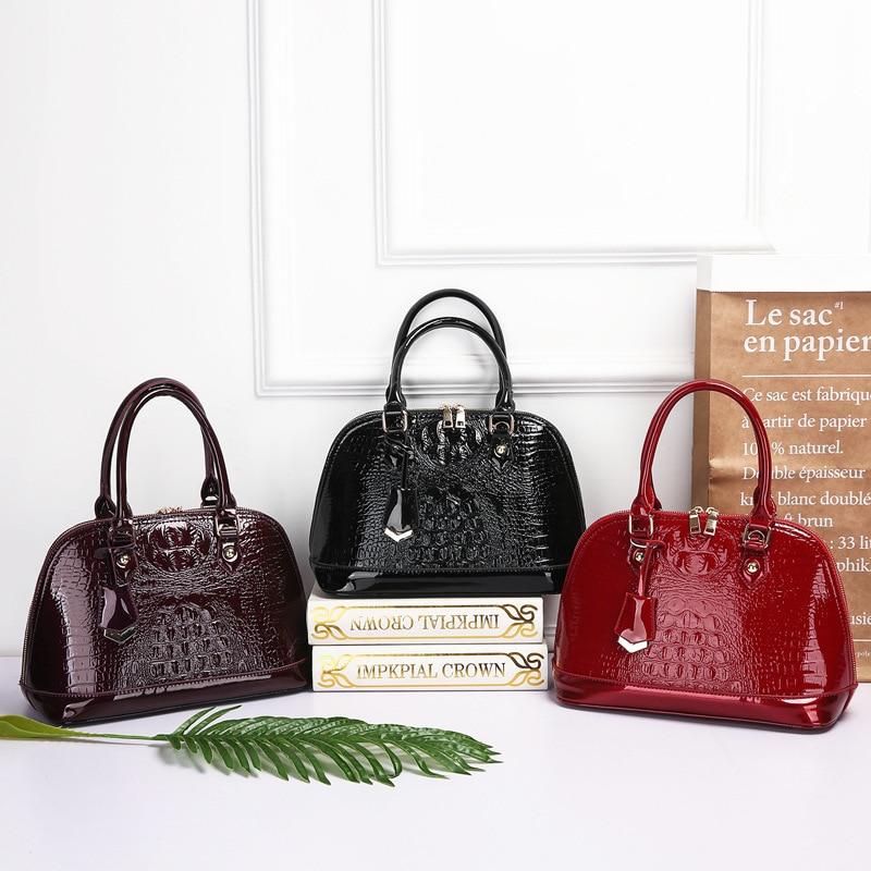 Shelly Mason Luxury Clutch Bag – luxury designer bag at Bellvora