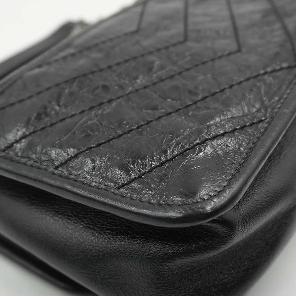 Close-up of Baby bags hardware and fine stitching
