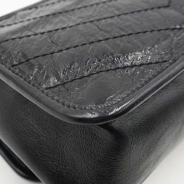 Close-up of Baby bags hardware and fine stitching