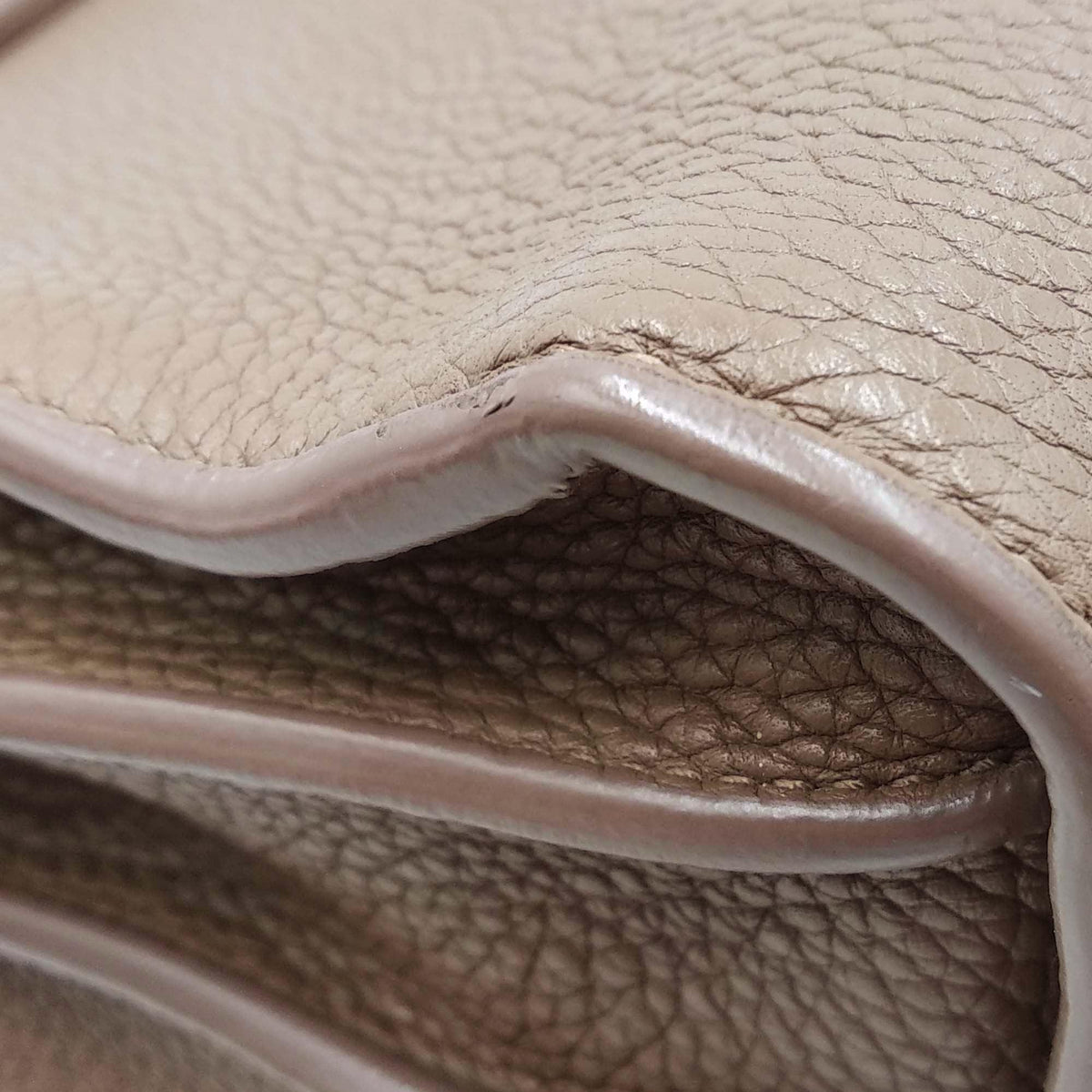Saint Laurent Bags- Saint Laurent Baby Sac De Jour Souple Taupe Elegant Everyday Designer Handbag