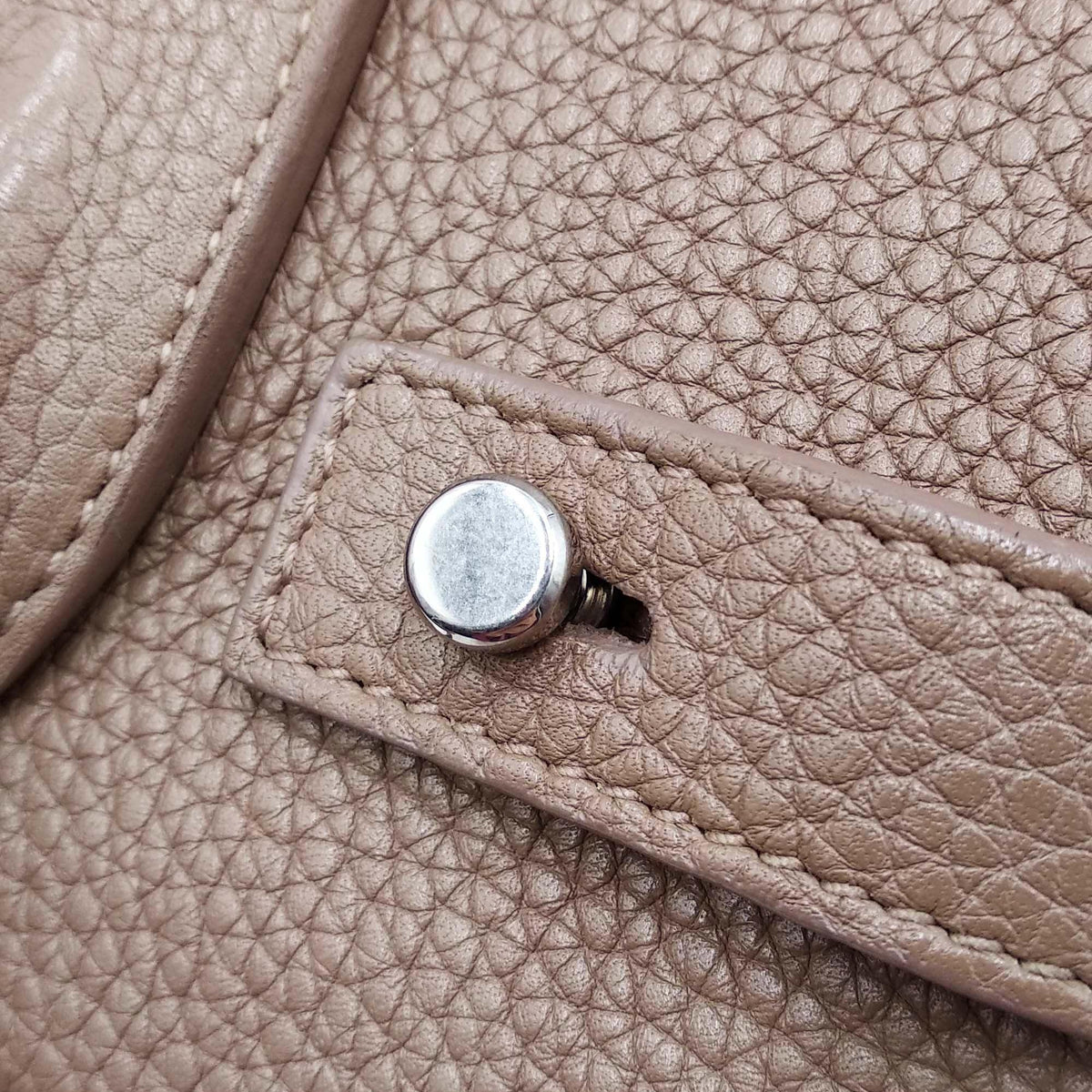 Saint Laurent Bags- Saint Laurent Baby Sac De Jour Souple Taupe Elegant Everyday Designer Handbag