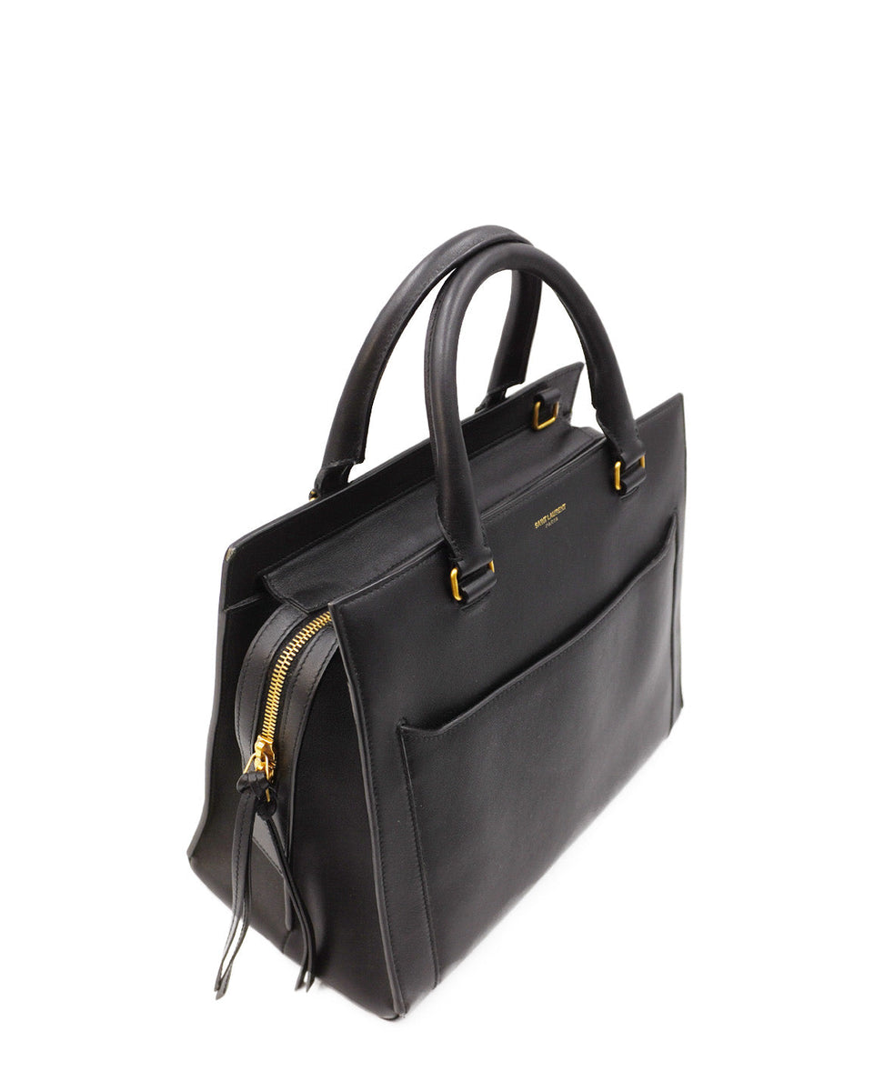 Close-up of Eastside bags hardware and fine stitching