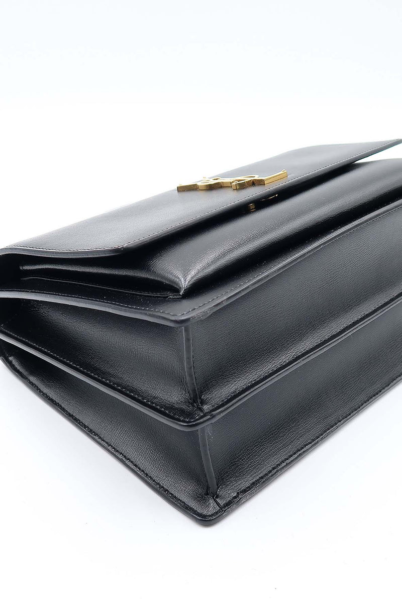 Large premium bags detail and craftsmanship close-up