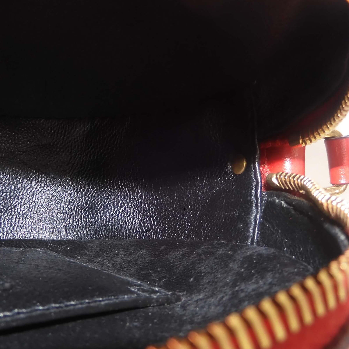 Le premium bags detail and craftsmanship close-up