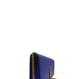 Close-up of Leather bags hardware and fine stitching