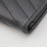 Close-up of Matelassé bags hardware and fine stitching