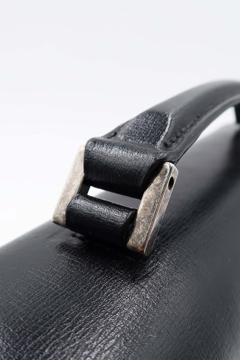 Medium bags lifestyle shot premium designer piece