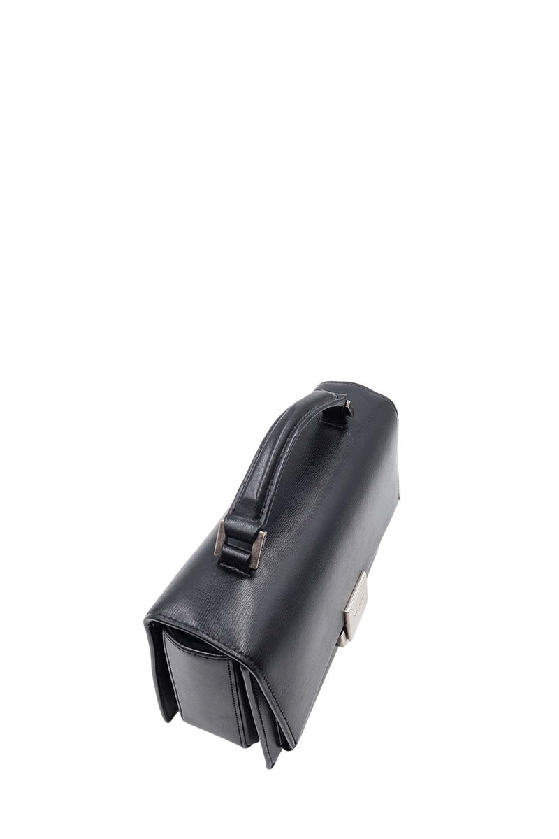 Close-up of Medium bags hardware and fine stitching
