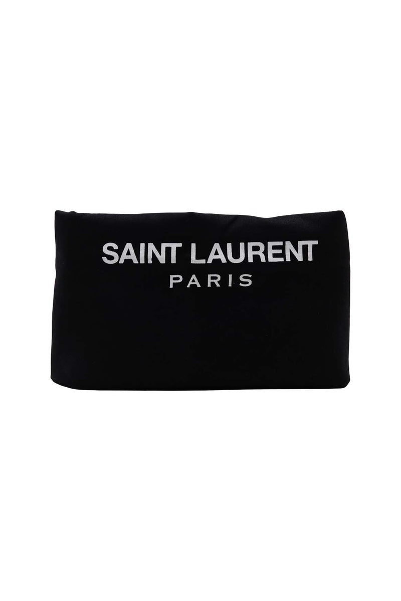 Medium bags lifestyle shot premium designer piece