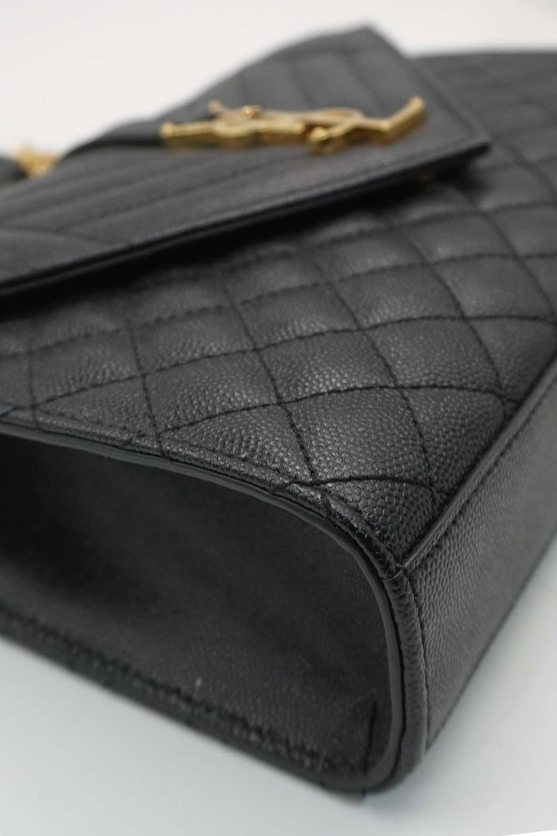 Medium premium bags detail and craftsmanship close-up