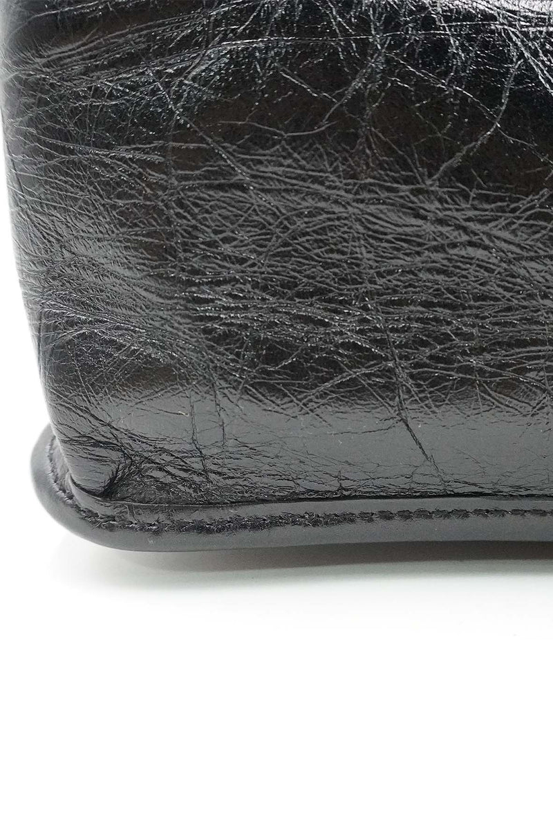 Close-up of Medium bags hardware and fine stitching