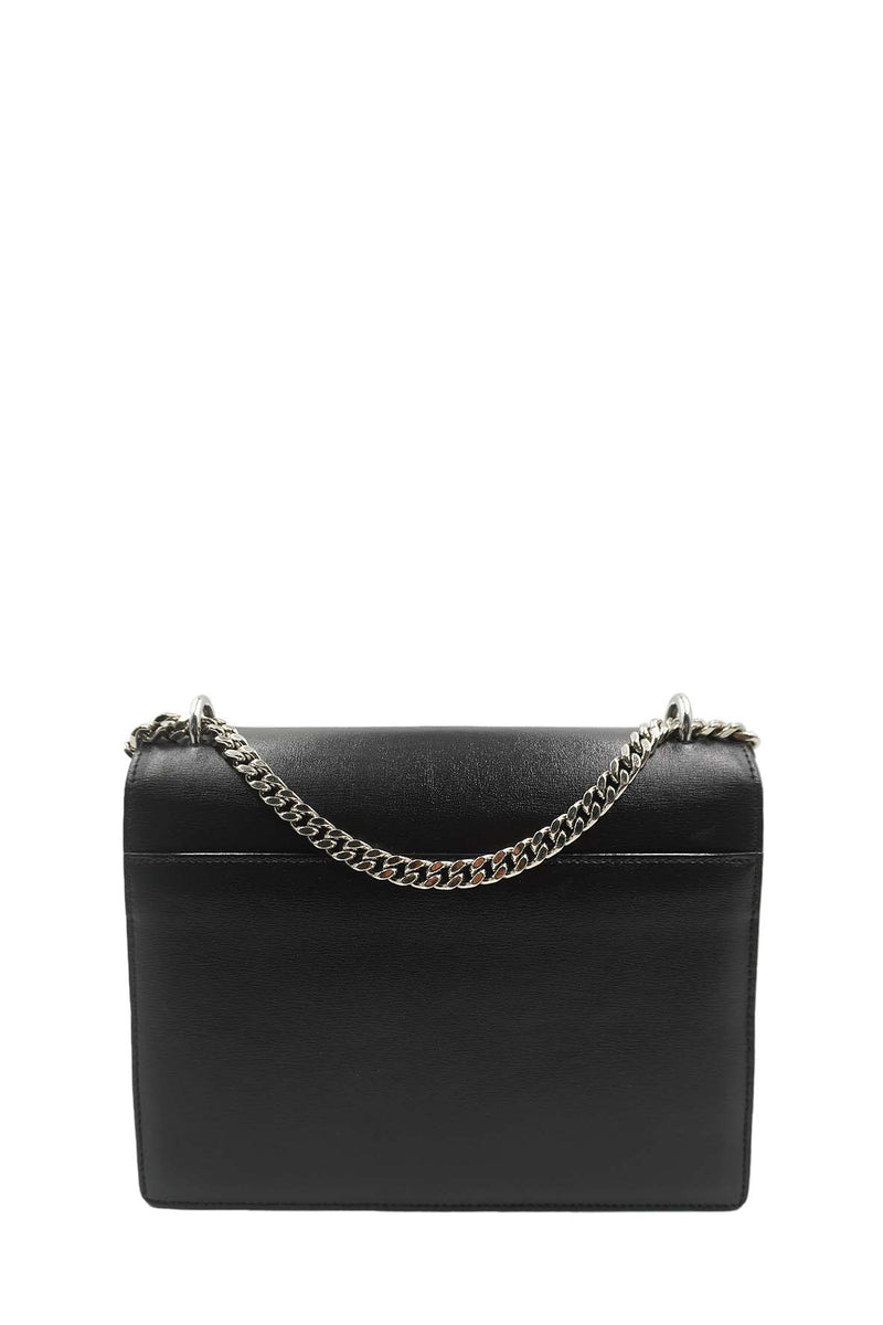 Medium bags lifestyle shot premium designer piece