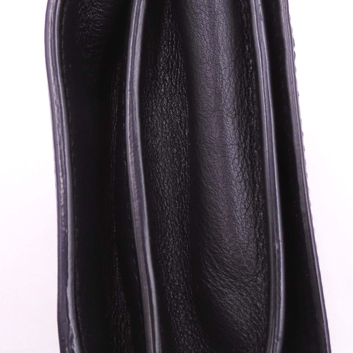 Mini premium bags detail and craftsmanship close-up