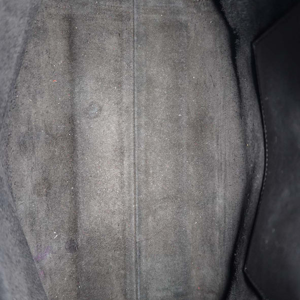 Close-up of Baby bags hardware and fine stitching