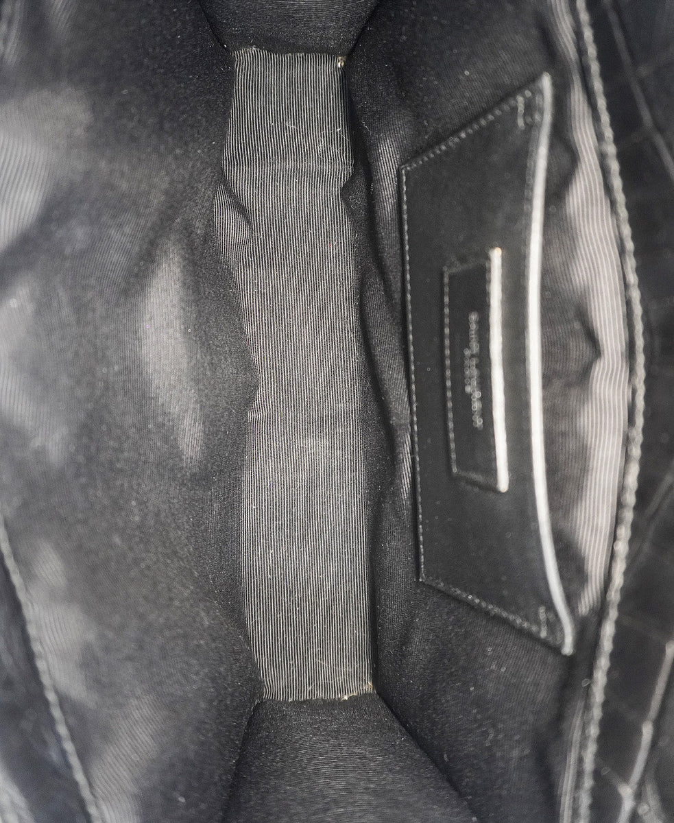 Medium bags lifestyle shot premium designer piece