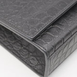 Close-up of Medium bags hardware and fine stitching