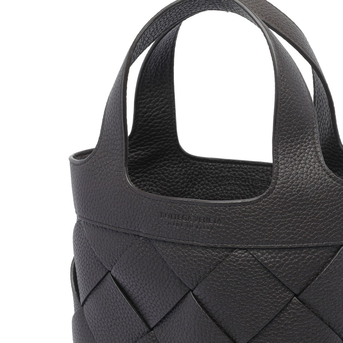 Close-up of Bottega Veneta totes hardware and fine stitching