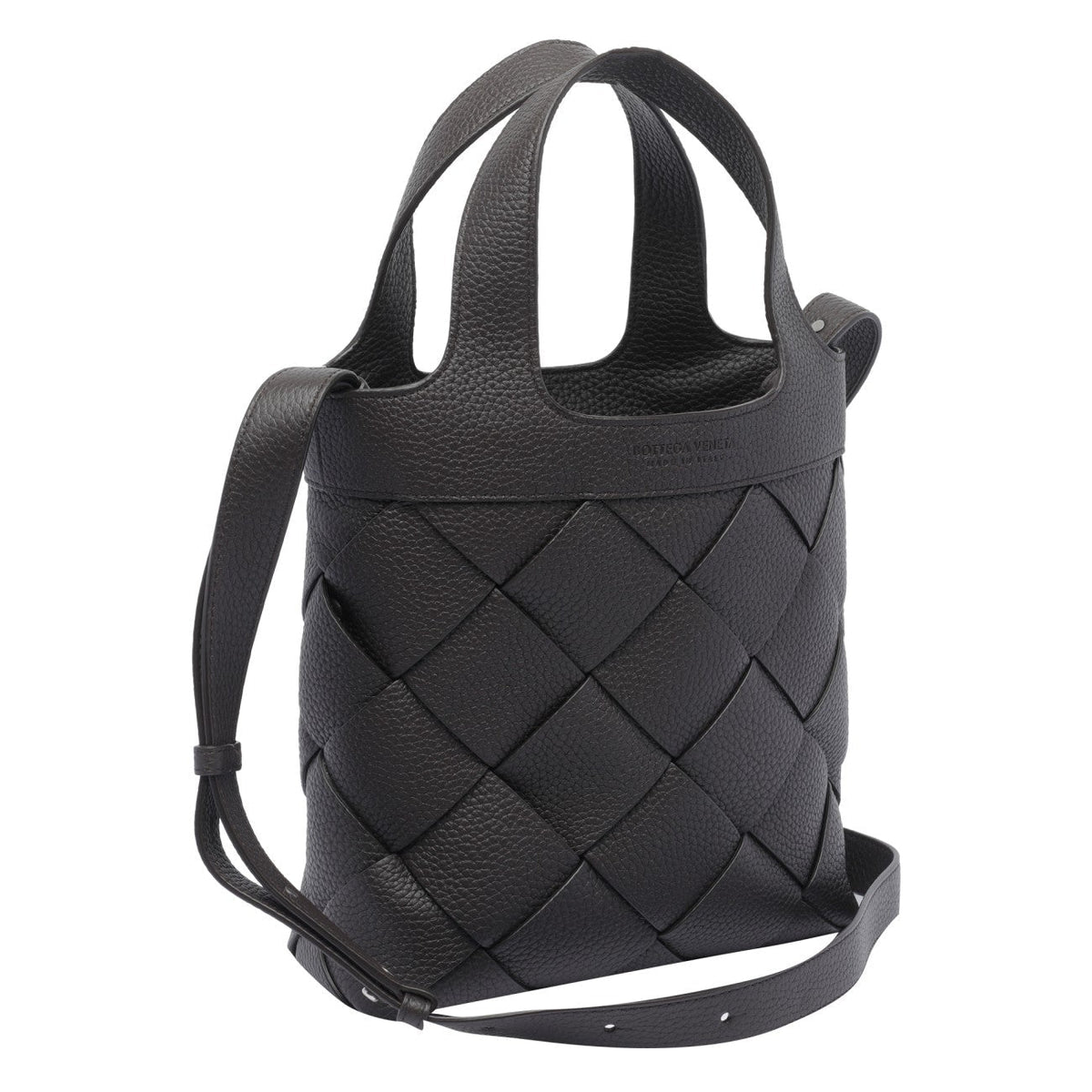 Bottega Veneta premium totes detail and craftsmanship close-up