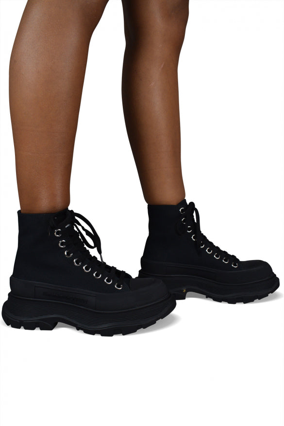 Alexander McQueen Shoes? Alexander Mcqueen Women Sneakers Tread Slick Comfortable Everyday Designer Shoes
